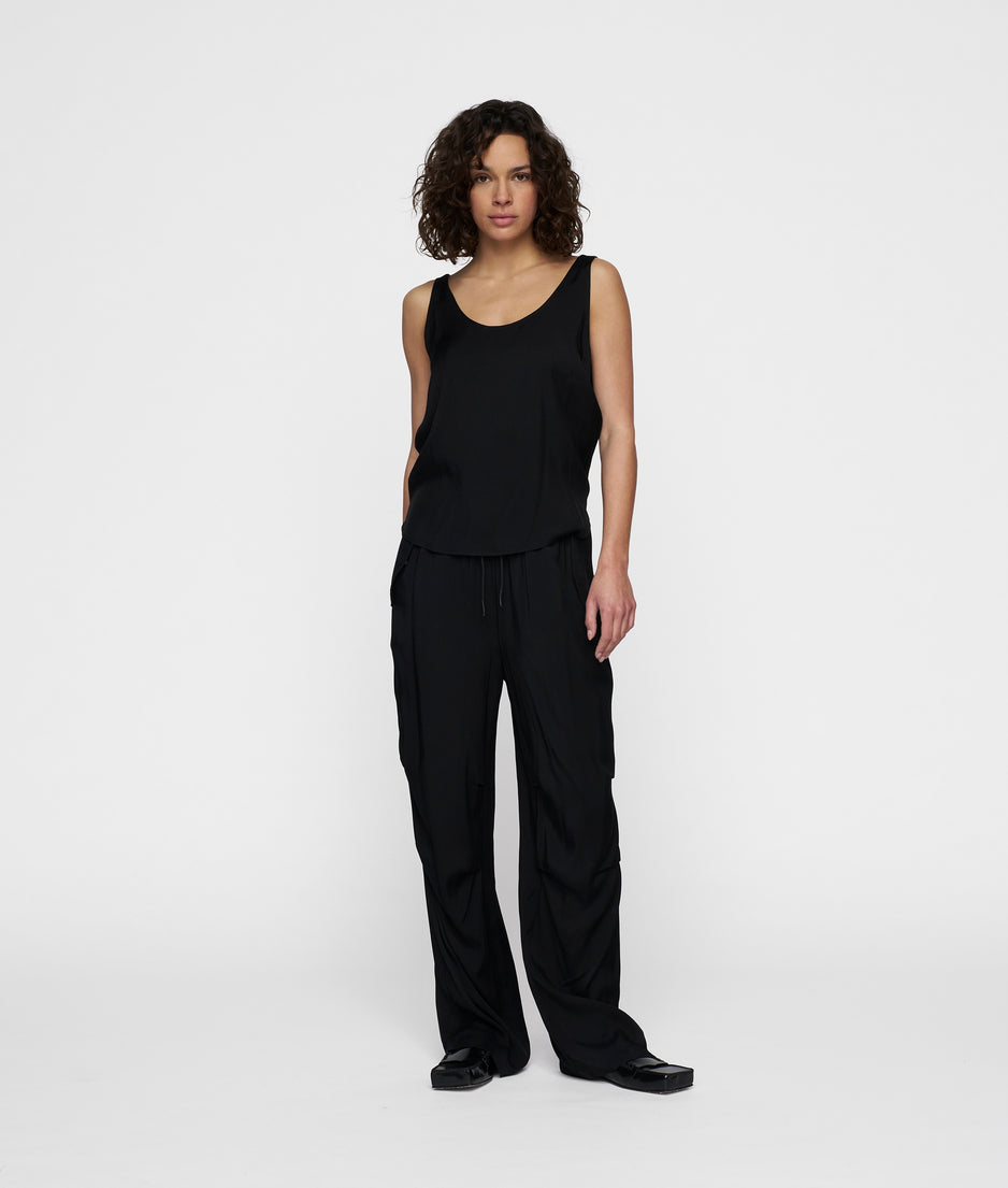 shiny tank top | black