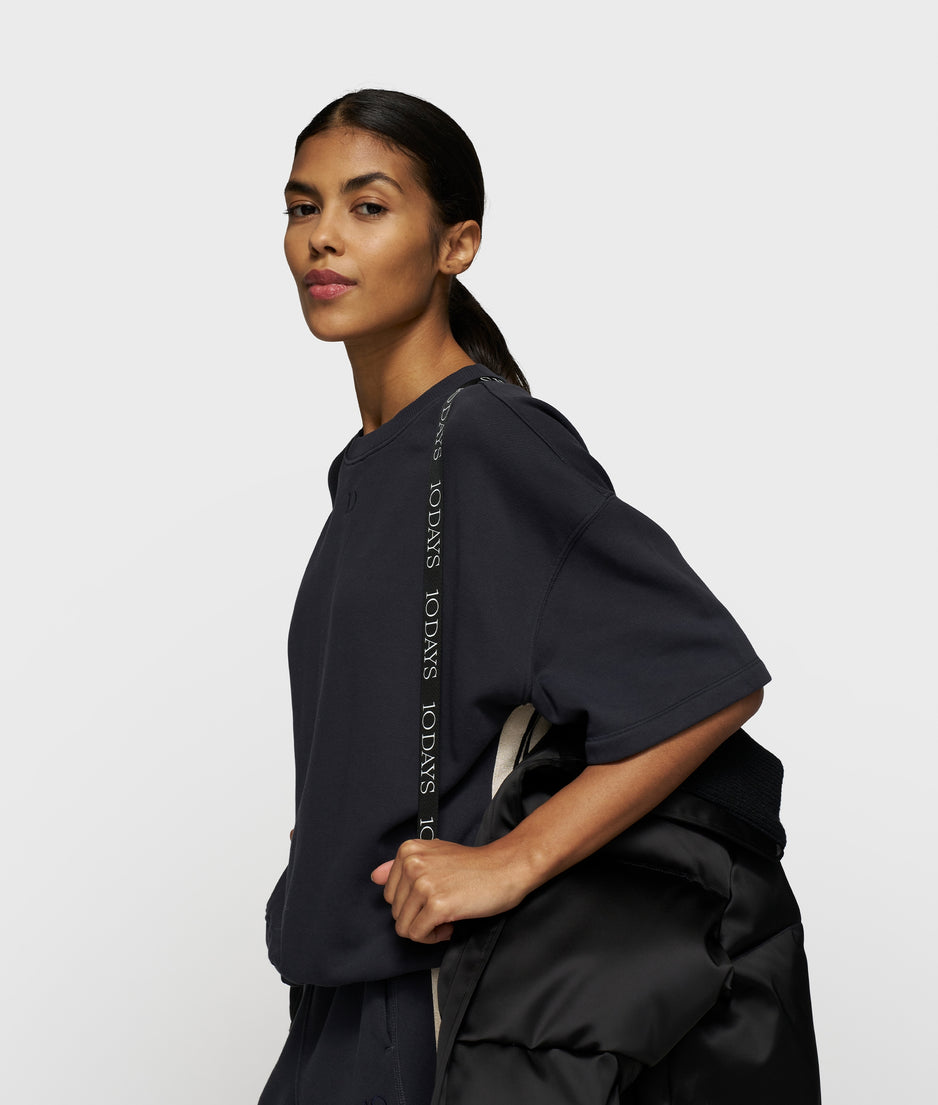 the smoking puffer jacket | black