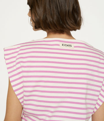 squared proud tee stripes | ecru/violet