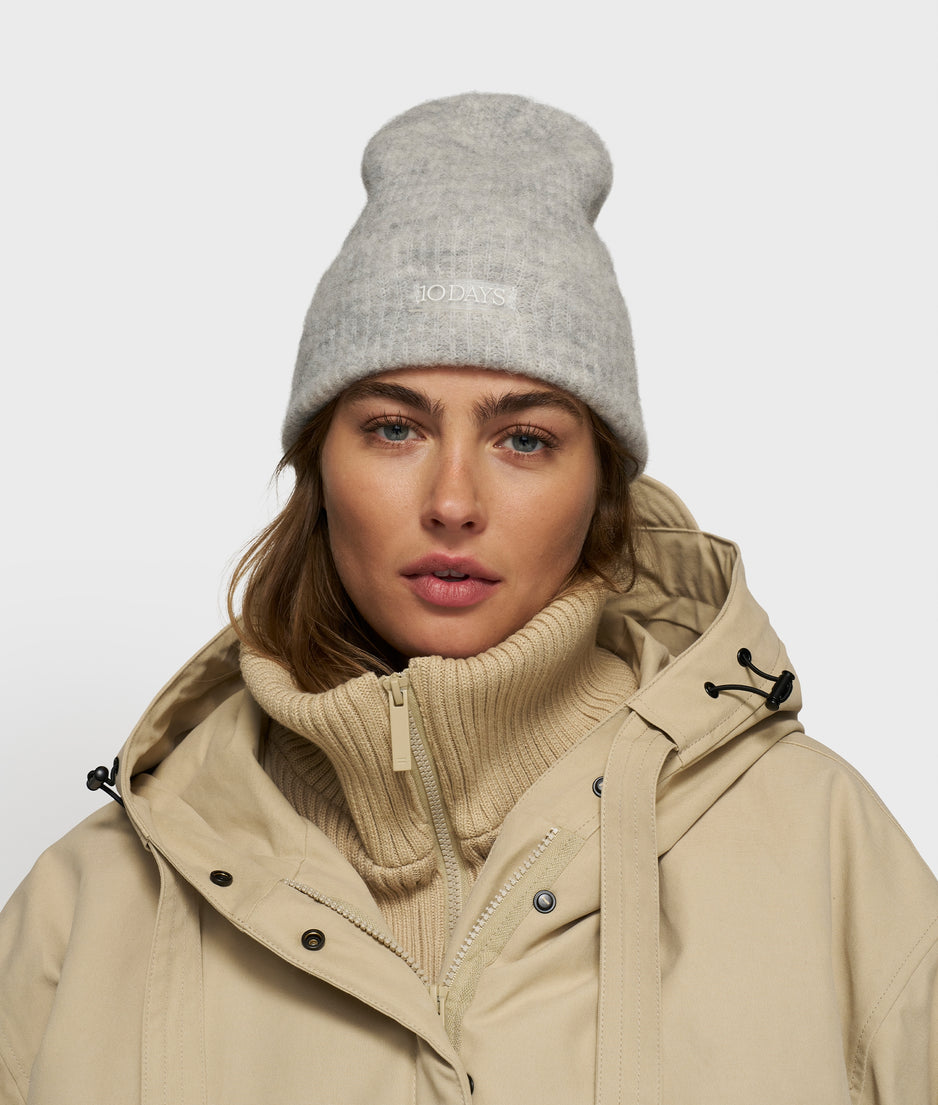 the queen parka | pure sand