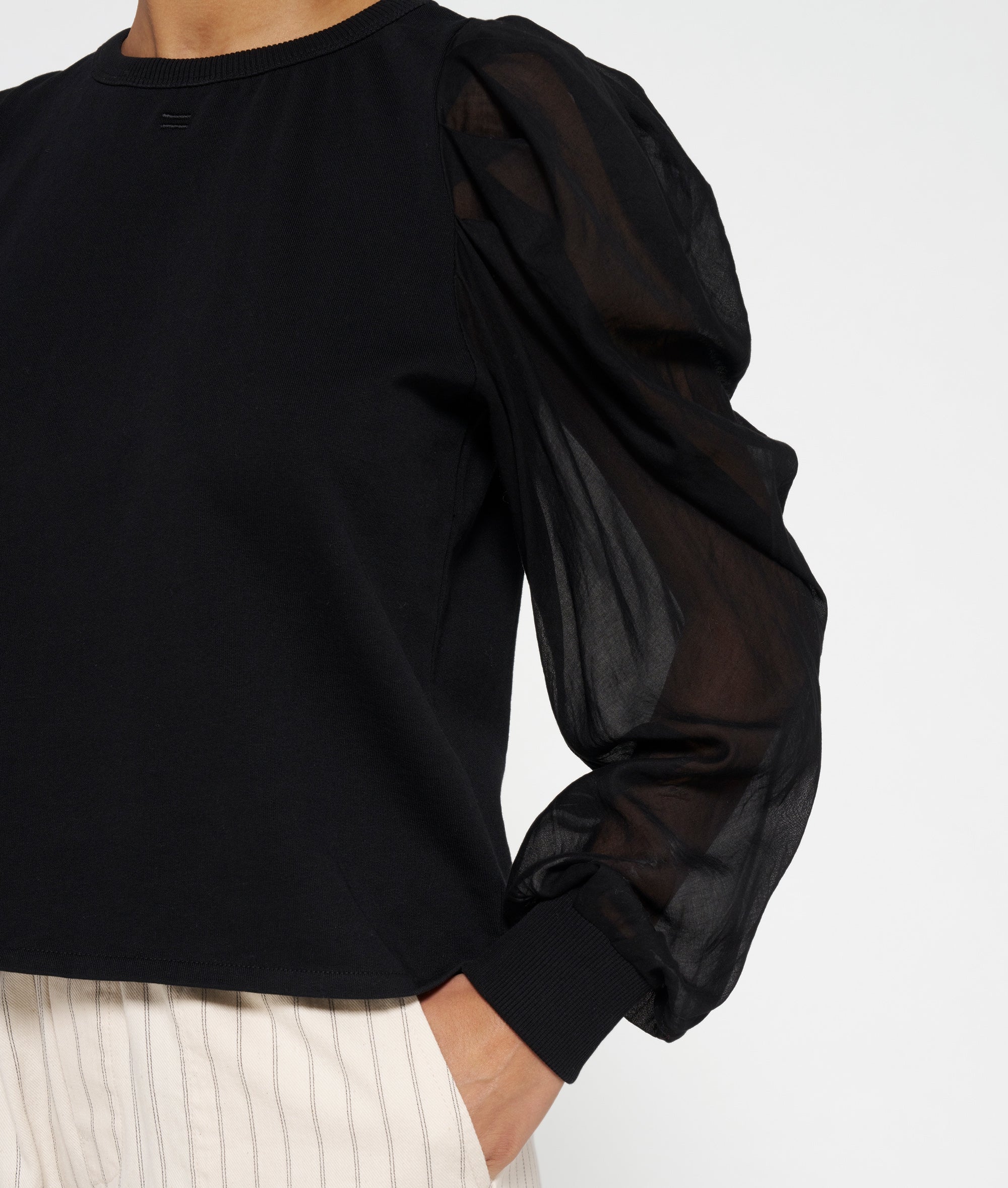 Sweatshirt with puffy sleeves hotsell