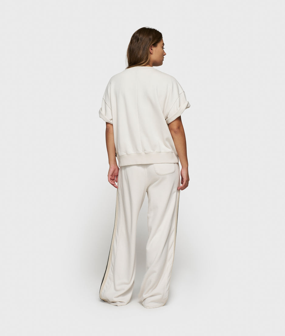 short sleeve sweater patch | cleansing kit