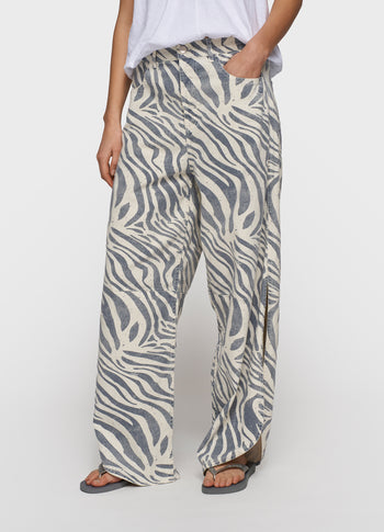 western pants zebra | light vanilla