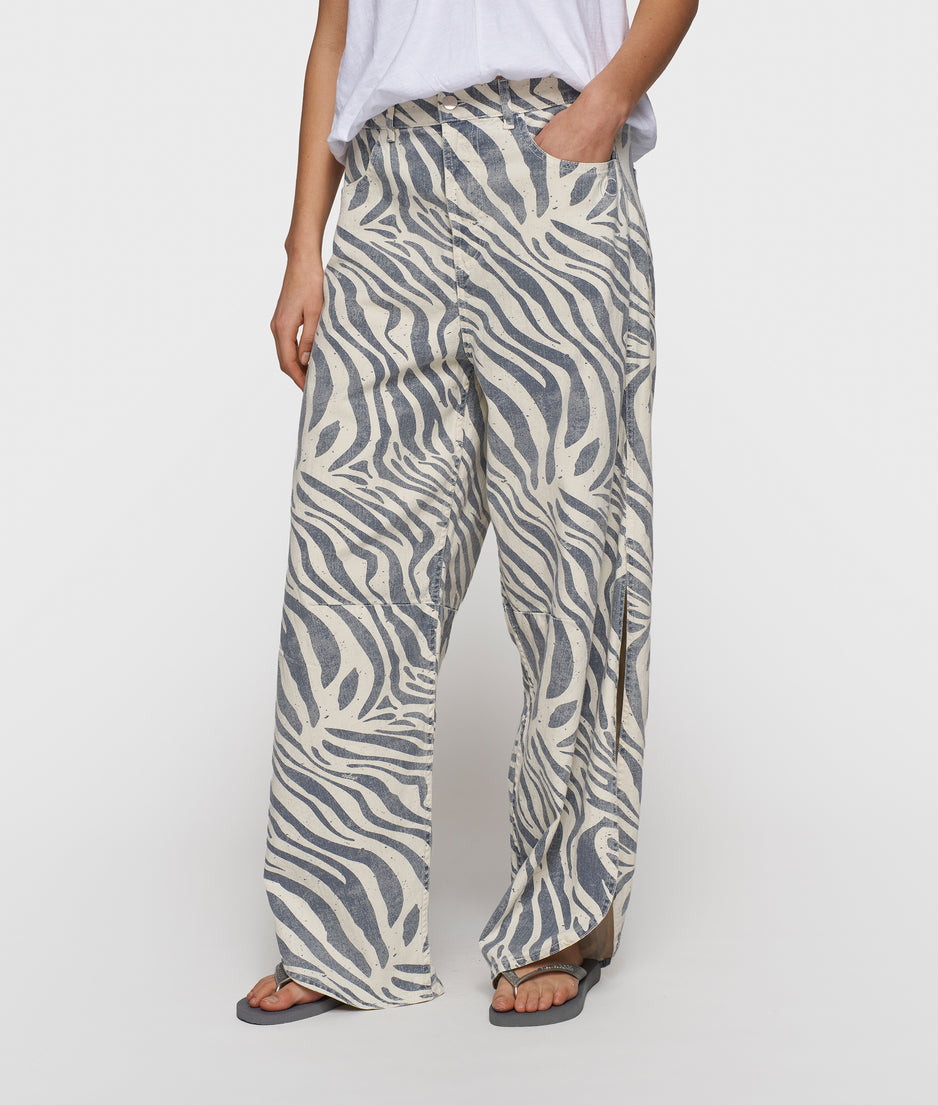 western pants zebra | light vanilla