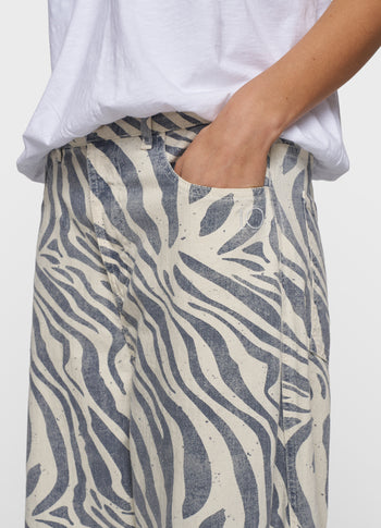 western pants zebra | light vanilla