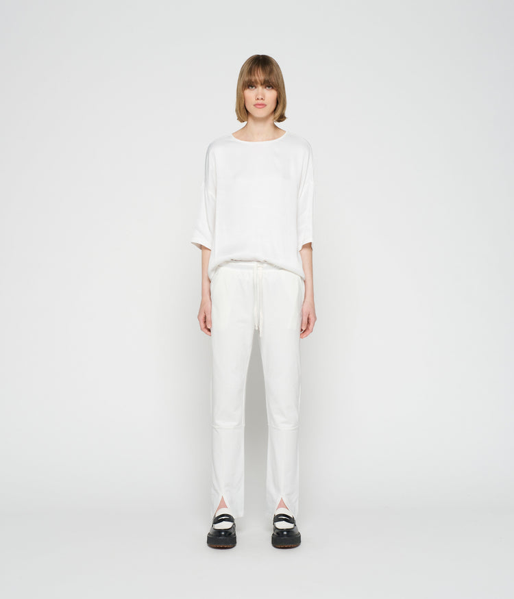 cropped jogger flare | ecru