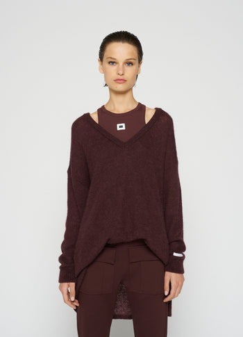 v-neck thin knit sweater | aubergine