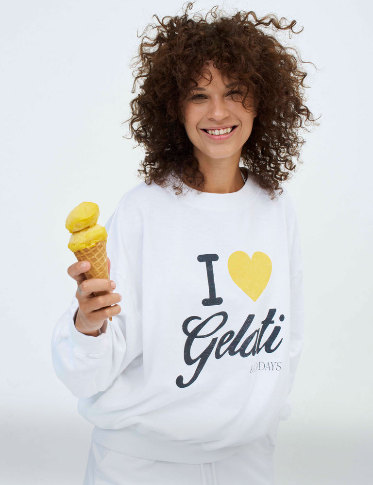 SWEATSHIRT